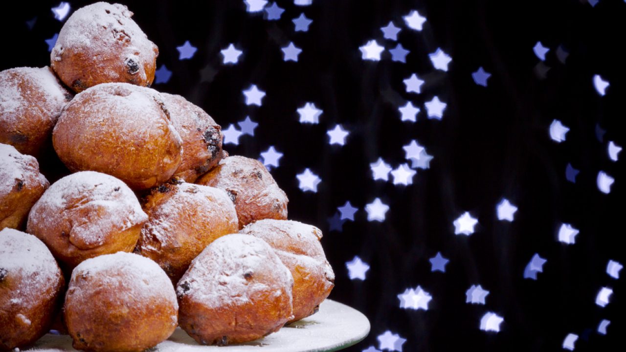'Oliebollen', traditional Dutch pastry for New Year's Eve.