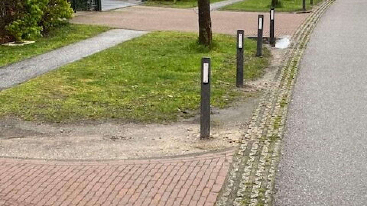 paaltjes-aan-laan-van-Kans