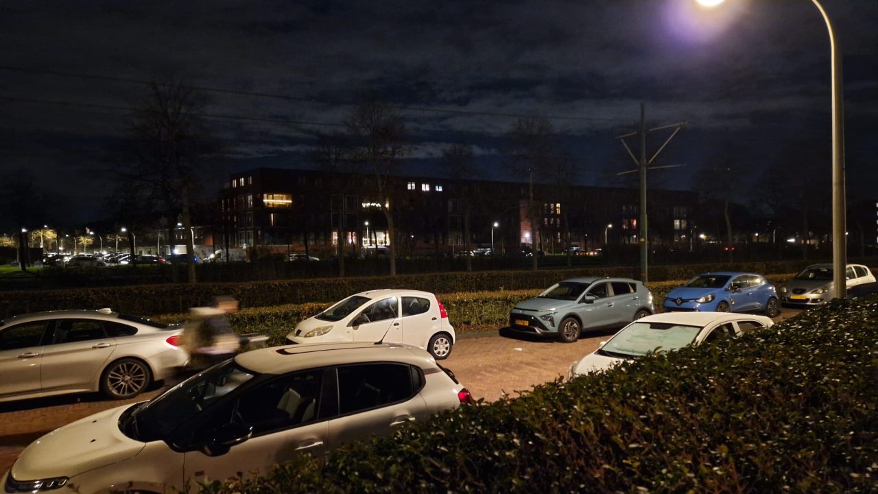 nootdorpse landingslaan verlicht door led-lampen